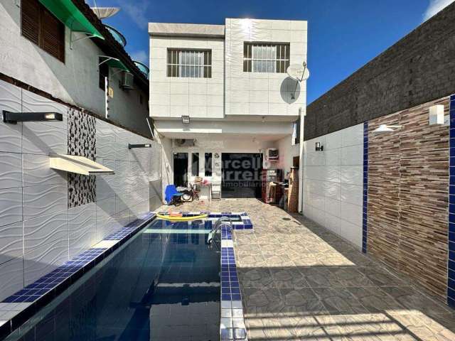 Casa de 120m&#178;, com piscina, no melhor trecho da praia de Tamandaré