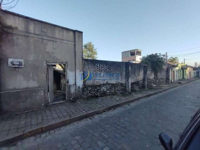 Terreno à venda na Rua Pessego Junior, 19, Centro Histórico, Paranaguá por R$ 750.000