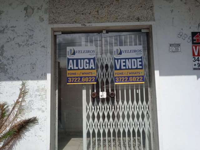 Casa à venda na Rua Visconde de Nacar, 939, Centro Histórico, Paranaguá por R$ 1.200.000