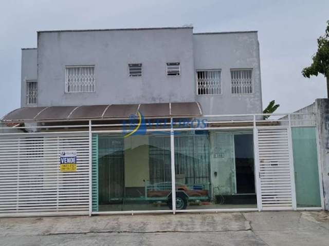 Casa com 4 quartos à venda na Rua Dona Ludovica Bório, 249, Raia, Paranaguá por R$ 790.000