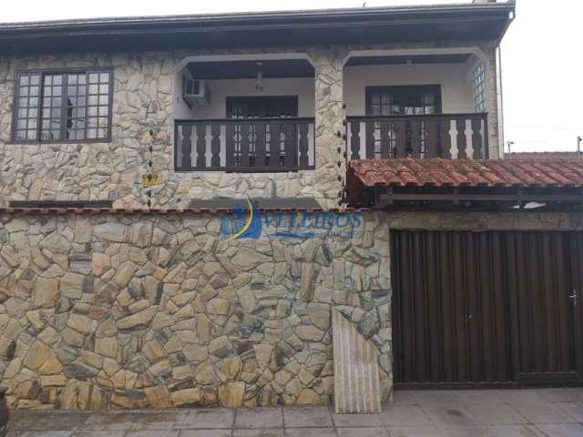 Casa com 2 quartos à venda na Rua Odilon Mader, 48, Estradinha, Paranaguá por R$ 850.000