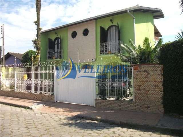 Casa com 3 quartos à venda na José Alves, 113, Costeira, Paranaguá por R$ 750.000