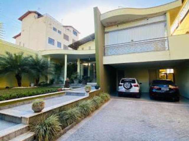 Casa à venda, 375 m² por R$ 1.200.000,00 - Centro - Vespasiano/MG