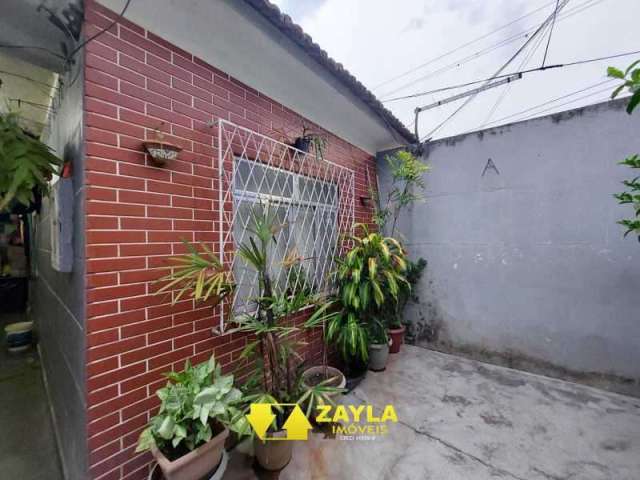 Casa com 2 quartos à venda na Rua Doutor Miguel Dibo, Irajá, Rio de Janeiro, 70 m2 por R$ 199.000