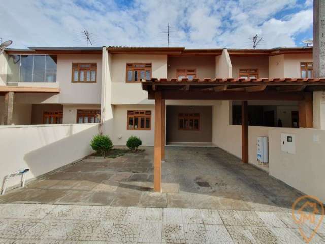 Sobrado com 3 quartos  para alugar, 94.19 m2 por R$2690.00  - Boqueirao - Curitiba/PR