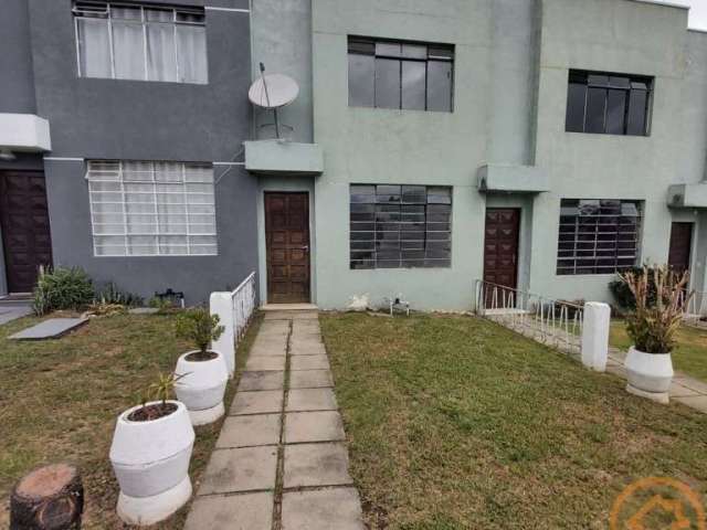 Sobrado com 2 quartos  para alugar, 70.00 m2 por R$1500.00  - Uberaba - Curitiba/PR