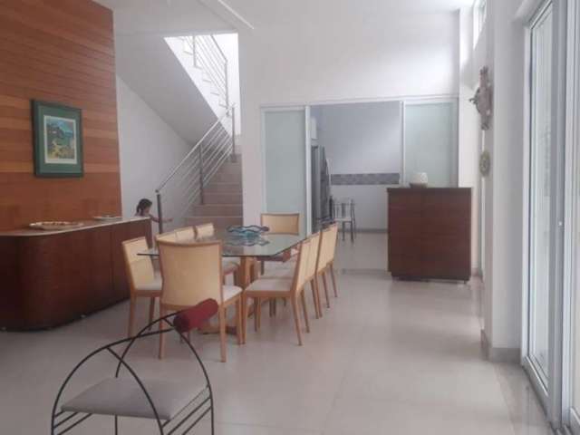 Casa em condomínio fechado com 3 quartos à venda na Pastinho, 001, Canto das Águas, Rio Acima por R$ 2.300.000