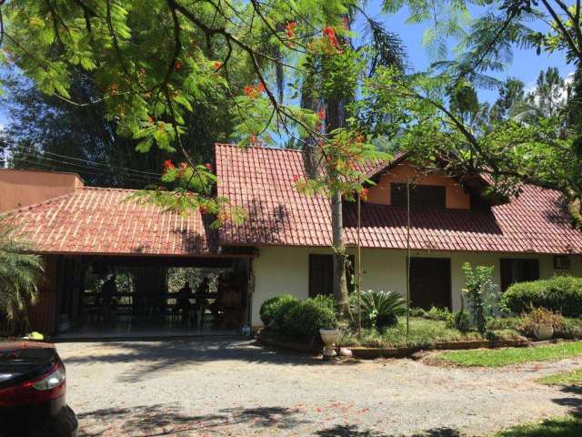 Casa com 3 dormitórios à venda no bairro Santo Antônio em Rio dos Cedros/SC