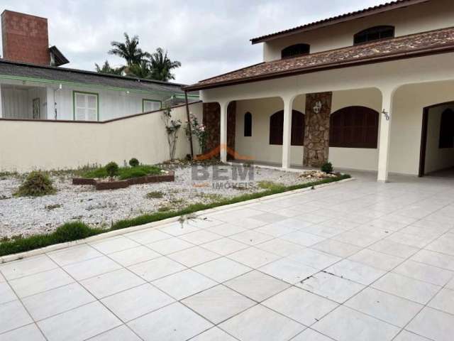 Casa com 3 dormitórios à venda, 140 m² por R$ 720.000,00 - Dom Bosco - Itajaí/SC