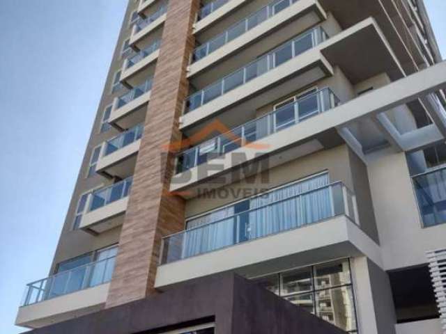 Apartamento com 2 dormitórios à venda, 70 m² por R$ 680.000,00 - São João - Itajaí/SC