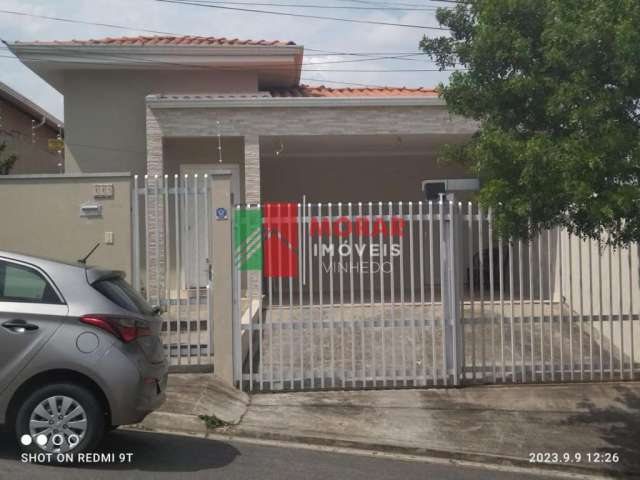 Casa com 3 quartos à venda na Rua Antônio Ferreira Neto, 845, João XXIII, Vinhedo, 250 m2 por R$ 820.000