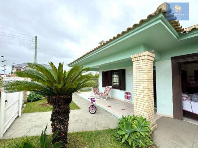 Casa à venda no bairro Zona Nova - Capão da Canoa/RS