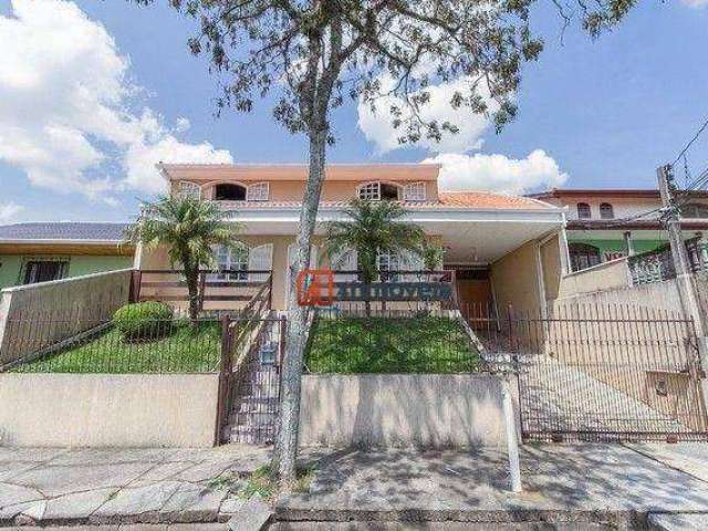 Sobrado com 5 dormitórios à venda, 180 m² por R$ 820.000,00 - Bacacheri - Curitiba/PR