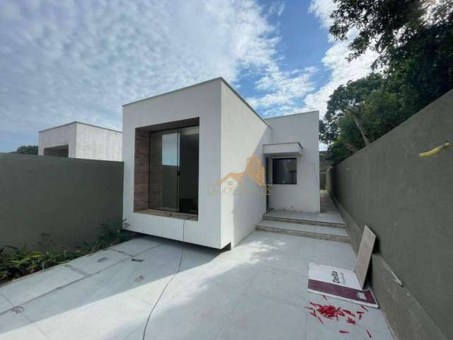 Casa com 3 dormitórios à venda, 100 m² por R$ 375.000,00 - Balneário São Pedro - São Pedro da Aldeia/RJ