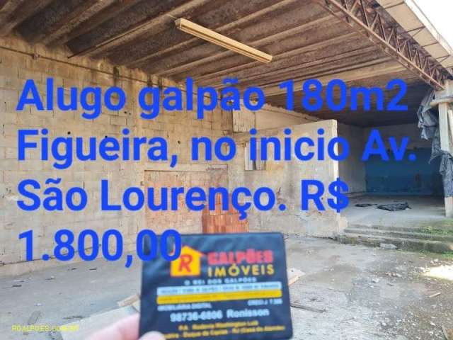 Barracão / Galpão / Depósito com 1 sala para alugar na AV SÃO LOURENÇO, Figueira, Duque de Caxias por R$ 1.800