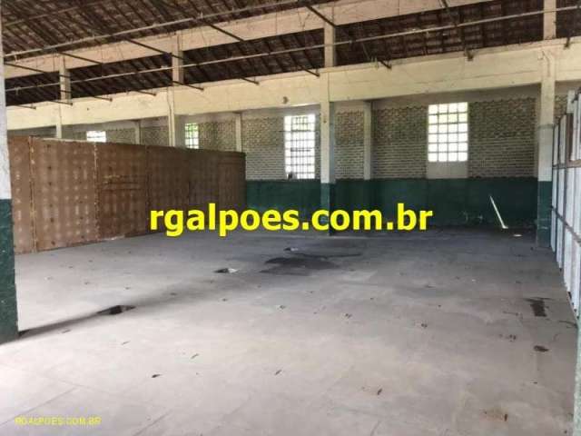 Barracão / Galpão / Depósito com 1 sala para alugar na DUTRA, Rosa dos Ventos, Nova Iguaçu por R$ 2.500