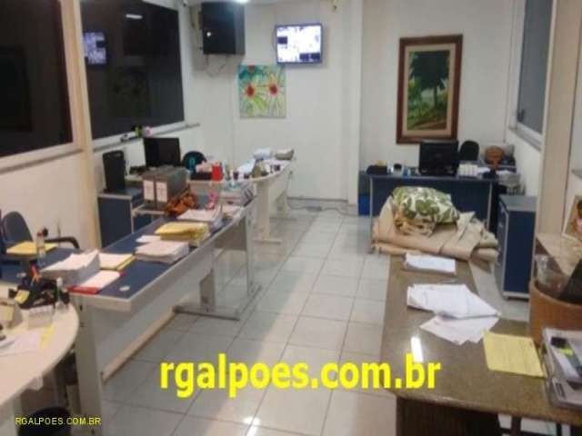 Sala comercial com 3 salas à venda na Santa Cruz, Santa Cruz da Serra, Duque de Caxias por R$ 900.000