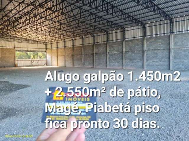 Barracão / Galpão / Depósito com 2 salas para alugar na Avenida Santos Dumont, Piabetá (Inhomirim), Magé por R$ 20.000