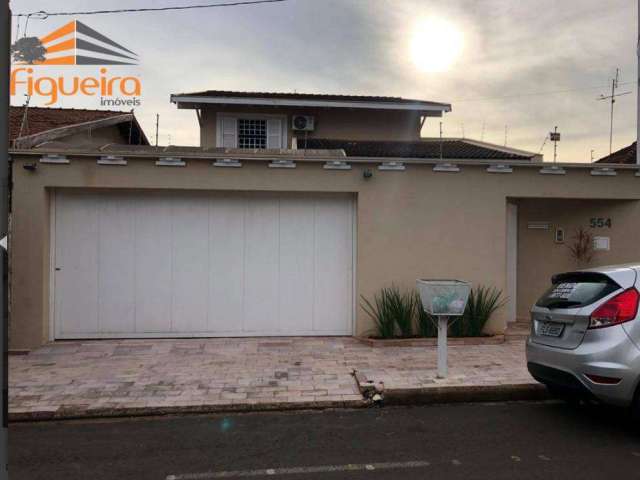 Casa com 5 dormitórios à venda, 344 m² por R$ 1.200.000,00 - Baroni - Barretos/SP