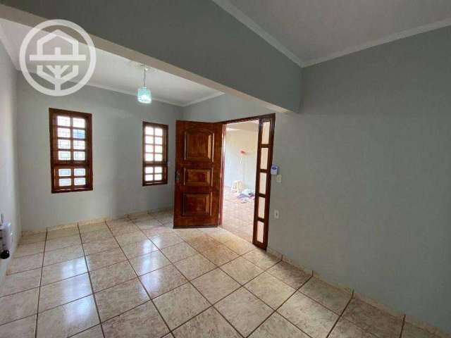 Casa com 3 dormitórios, 290 m² - venda por R$ 650.000,00 ou aluguel por R$ 2.850,00/mês - Centro - Barretos/SP
