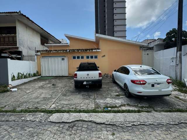 Casa para aluguel tem 180 metros quadrados com 4 quartos em Tambauzinho - João Pessoa - PB