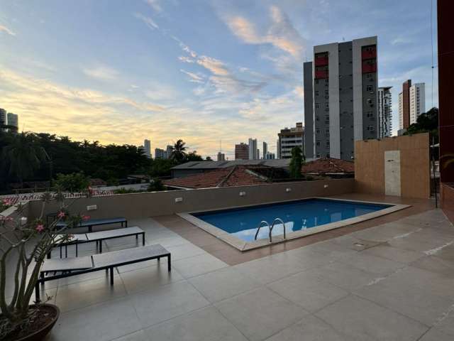 Alugo excelente apartamento em Tambaú, 03 quartos + DCE, R$ 3.700,00 Cond. Incluso