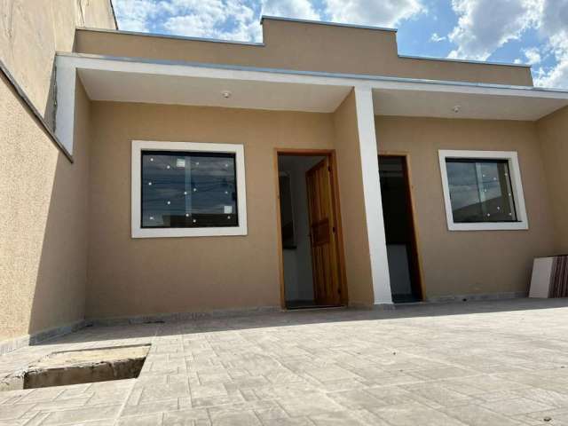 Casa em Village Cajuru, Sorocaba: 2 quartos, 1 banheiro, por R$220.000 - Venda