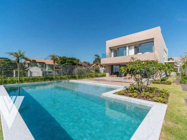 Casa com 4 Suítes à venda, 316 m² por R$ 20.000.000 - Praia do Estaleiro - Balneário Camboriú/SC