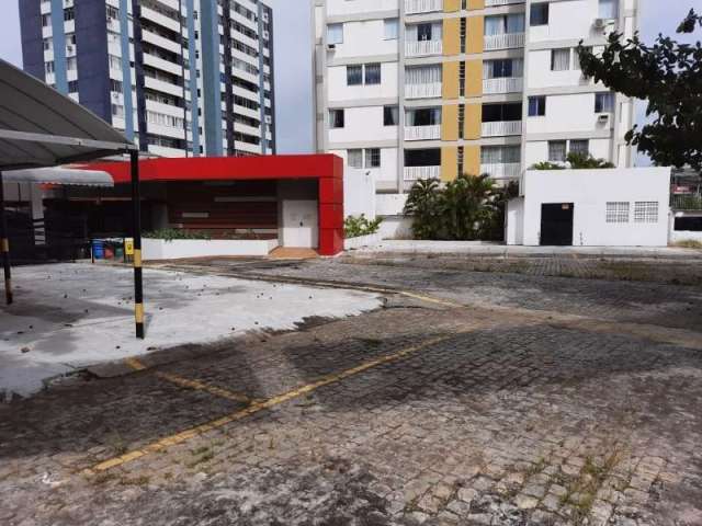 Excelente Imóvel Comercial com Terreno 2.116,85 m2  Área construida 1.396,35 m2  no Rio Vermelho