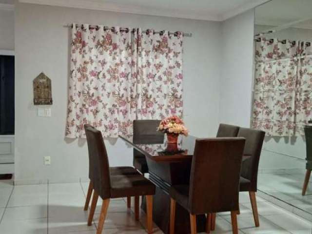Casa em condomínio fechado com 3 quartos para alugar na da Saudade, 78, Cidade Alta, Cuiabá por R$ 3.700