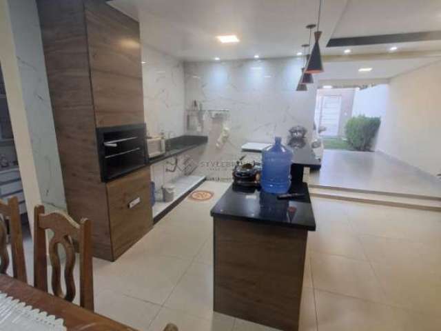 Casa com 3 quartos à venda na Cinqüenta e Sete, 8, CPA III, Cuiabá por R$ 550.000
