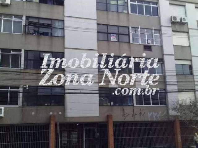 Apartamento com 3 quartos para alugar no Navegantes, Porto Alegre , 114 m2 por R$ 1.500