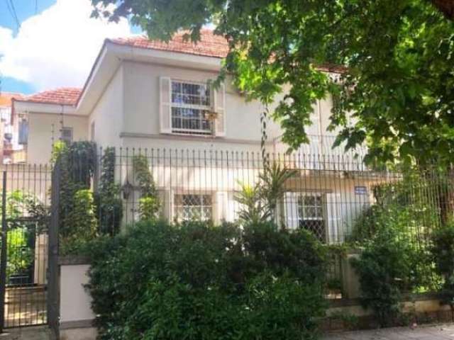 Casa com 6 quartos para alugar no São Geraldo, Porto Alegre , 263 m2 por R$ 6.000