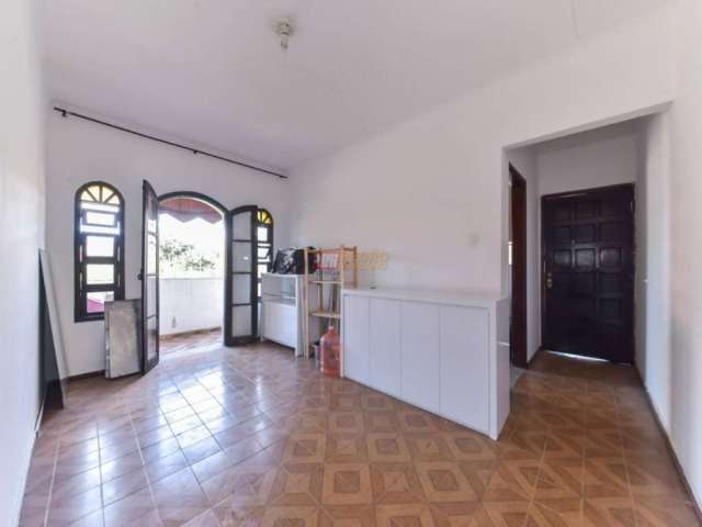Casa com 3 quartos para alugar na Rua Eugênio Aronchi, --, Jardim do Mar, São Bernardo do Campo, 160 m2 por R$ 2.200
