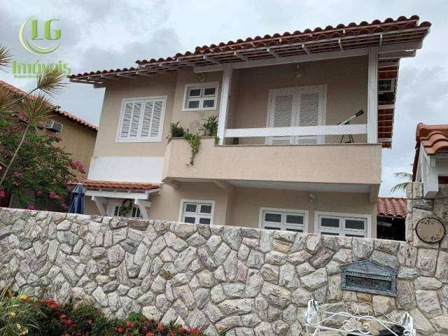 Casa Com 3 Quartos à Venda, 140 m² por R$ 860.000 - Itaipu - Niterói/RJ