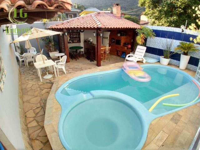Casa com 3 Quartos  à venda, 260 m² por R$ 900.000 - Maravista - Niterói/RJ