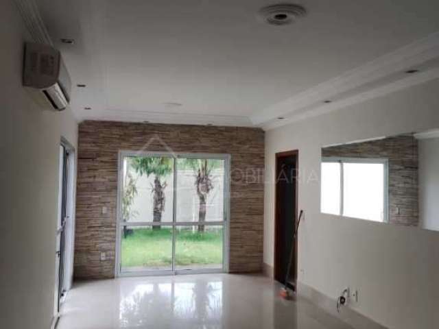 Casa em condomínio fechado com 3 quartos à venda na Avenida Eduardo Toniello, 2247, Jardim Gimenez, Sertãozinho, 86 m2 por R$ 600.000