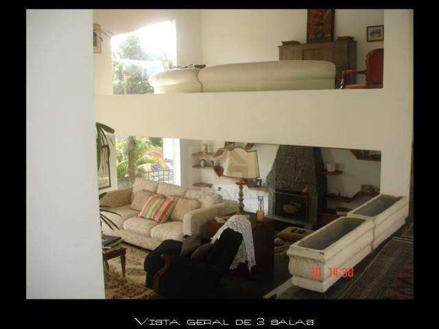 Casa com 4 dormitórios à venda por R$ 2.200.000,00 - Granja Viana - Carapicuíba/SP