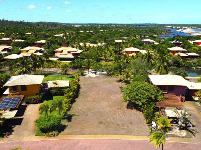 LOTE RESIDENCIAL A VENDA NA COSTA DO SAUIPE, Litoral Norte da Bahia. Condomínio Casas de Sauipe - R$850.000,00. 20,65m de frente. Bem localizado.