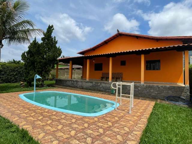 Chácara de 1000m² com piscina, á venda em Igarapé MG