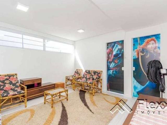 Sobrado com 4 dormitórios à venda, 190 m² por R$ 680.000,00 - Santa Cândida - Curitiba/PR