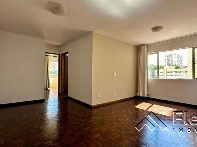 Apartamento com 2 dormitórios para alugar, 60 m² por R$ 3.138,01/mês - Centro Cívico - Curitiba/PR