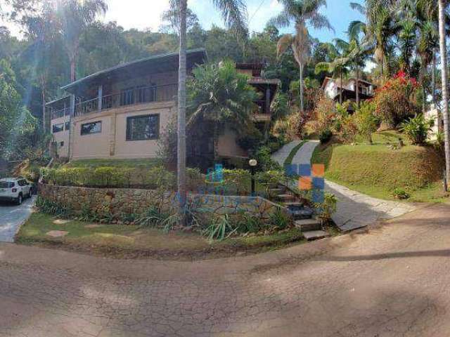 Casa com 5 dormitórios à venda, 385 m² por R$ 1.780.000,00 - Centro - Rio Acima/MG