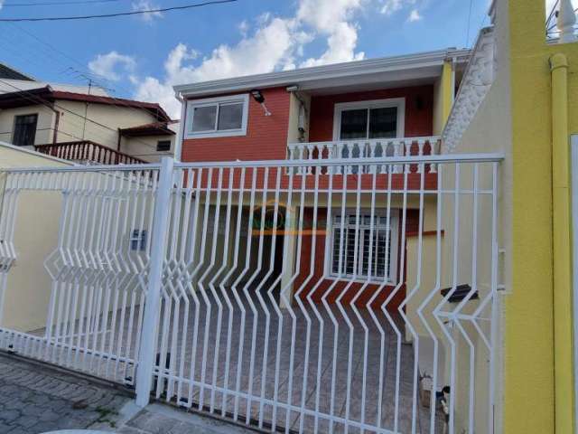 Casa com 3 quartos à venda na Rua Germano Beckert, 264, Bairro Alto, Curitiba, 136 m2 por R$ 450.000