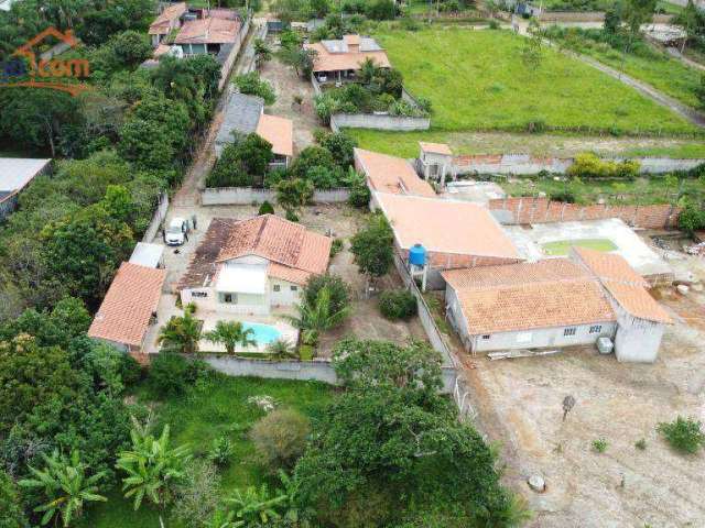 Chácara com 2 dormitórios à venda, 3000 m² por R$ 450.000,00 - Vila Menino Jesus - Caçapava/SP