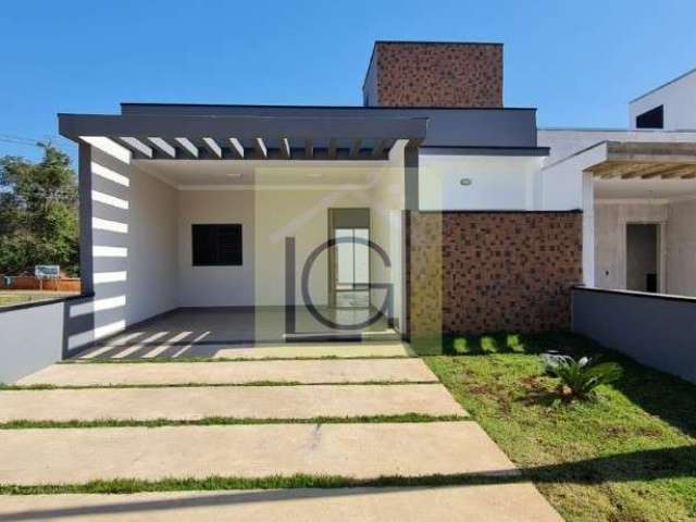 Casa com 3 quartos à venda no Village Moutonnée, Salto , 175 m2 por R$ 670.000