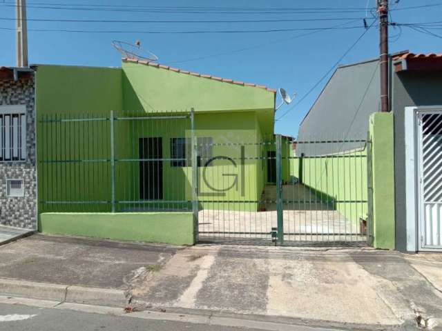 Casa com 3 quartos à venda no Jardim Santa Marta, Salto  por R$ 400.000