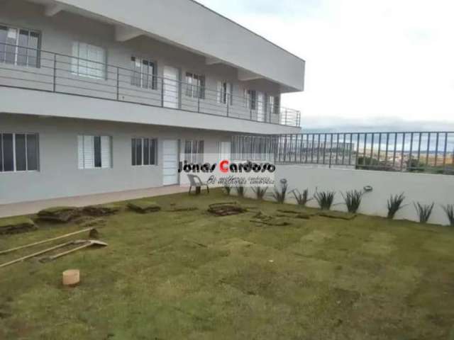 Apartamento novo para locação na Vila São Paulo em Mogi das Cruzes. Com 2 dormitórios, vista livre para a Serra, vaga coberta inclusa.