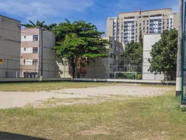 Apartamento com 2 quartos à venda na Rua Igarapé-Açu, Jacarepaguá, Rio de Janeiro, 52 m2 por R$ 195.000