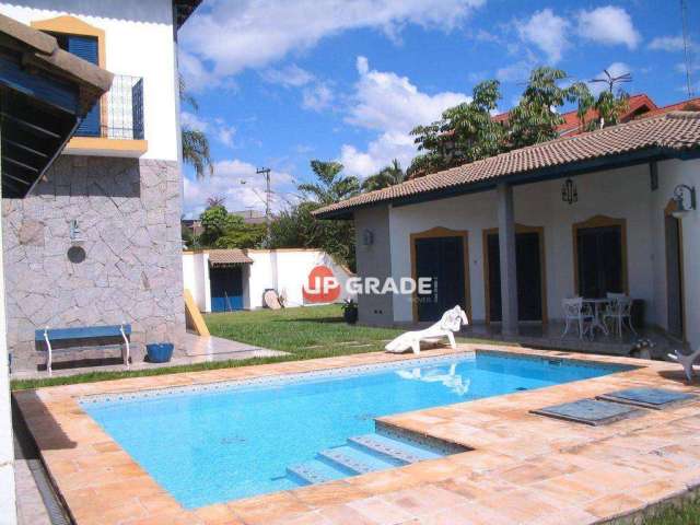 Casa com 6 dormitórios à venda, 630 m² por R$ 5.500.000,00 - Alphaville Residencial 6 - Santana de Parnaíba/SP